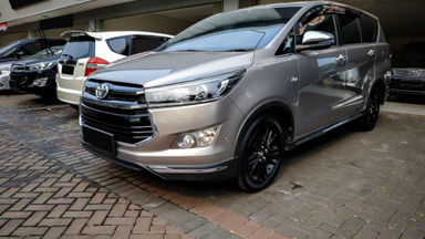 2018 Toyota Kijang Innova Venturer 2.0 - Mobil Pilihan (s-0) 2018 Toyota Kijang Innova Venturer 2.0 - Mobil Pilihan (s-0)