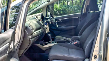 2014 Honda Jazz RS - Mobil Pilihan (s-4) 2014 Honda Jazz RS - Mobil Pilihan (s-4)