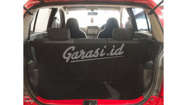 2016 Daihatsu Ayla E elegand mt 2016 Daihatsu Ayla E elegand mt