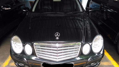 2010 Mercedes Benz E-Class E 200 - Bekas Berkualitas 2010 Mercedes Benz E-Class E 200 - Bekas Berkualitas
