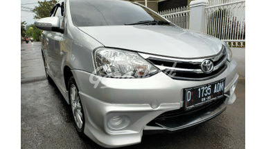 2015 Toyota Etios Valco TOM'S 2015 Toyota Etios Valco TOM'S