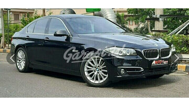 2015 BMW 5 Series F10 528i - Mobil Pilihan 2015 BMW 5 Series F10 528i - Mobil Pilihan