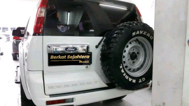2010 Ford New Everest 2.5 L 4x4 2.4 - Barang kayak baru cat Ori smua kilometer asli (s-7) 2010 Ford New Everest 2.5 L 4x4 2.4 - Barang kayak baru cat Ori smua kilometer asli (s-7)