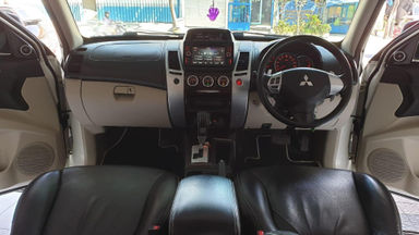 2014 Mitsubishi Pajero Sport VGT Automatic - Putih Istimewa "KM 69rb ", Bs Kredit (s-8) 2014 Mitsubishi Pajero Sport VGT Automatic - Putih Istimewa "KM 69rb ", Bs Kredit (s-8)