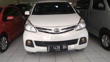 2012 Daihatsu Xenia R - Siap Pakai Mulus Banget 2012 Daihatsu Xenia R - Siap Pakai Mulus Banget