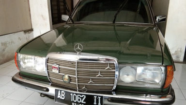 1979 Mercedes Benz CL 280 - Barang Mulus Terawat 1979 Mercedes Benz CL 280 - Barang Mulus Terawat