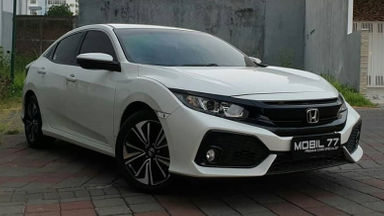 2018 Honda Civic Hatchback - Nego Halus Nyaman Terawat 2018 Honda Civic Hatchback - Nego Halus Nyaman Terawat