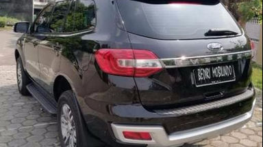 2015 Ford New Everest 2.5 L - SIAP PAKAI (s-1) 2015 Ford New Everest 2.5 L - SIAP PAKAI (s-1)