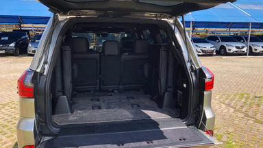 2016 Lexus LX 570 - Favorit Dan Istimewa (s-4) 2016 Lexus LX 570 - Favorit Dan Istimewa (s-4)