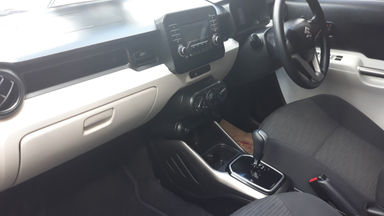 2017 Suzuki Ignis 1.2 - Mulus Terawat (s-3) 2017 Suzuki Ignis 1.2 - Mulus Terawat (s-3)