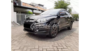 2015 Honda HR-V E - Mobil Pilihan 2015 Honda HR-V E - Mobil Pilihan