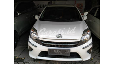 2015 Toyota Agya E - Terawat Siap Pakai 2015 Toyota Agya E - Terawat Siap Pakai