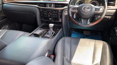 2016 Lexus LX 570 - Favorit Dan Istimewa (s-7) 2016 Lexus LX 570 - Favorit Dan Istimewa (s-7)