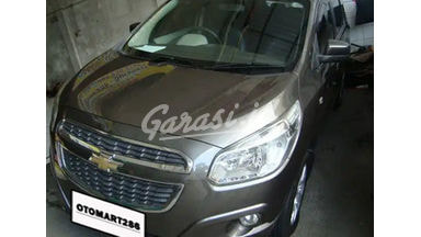 2016 Chevrolet Spin LTZ - Bekas Berkualitas Terbaik 2016 Chevrolet Spin LTZ - Bekas Berkualitas Terbaik