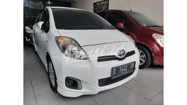 2012 Toyota Yaris E Hatchback 2012 Toyota Yaris E Hatchback