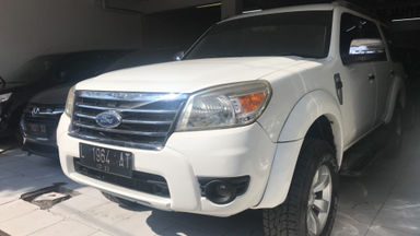 2010 Ford New Everest 2.5 L MT - Kredit Bisa Dibantu (s-0) 2010 Ford New Everest 2.5 L MT - Kredit Bisa Dibantu (s-0)