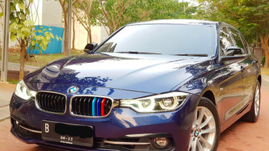  Mobil Bekas BMW 3 Series Sedan Mewah yang Murah Garasi id