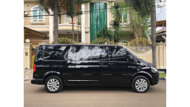 2013 Volkswagen Caravelle TDi LWB 2013 Volkswagen Caravelle TDi LWB