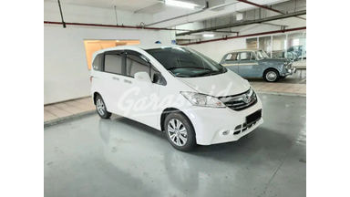 2016 Honda Freed SD - Facelift Chantiq Luar Dalem Full Rawatan 2016 Honda Freed SD - Facelift Chantiq Luar Dalem Full Rawatan