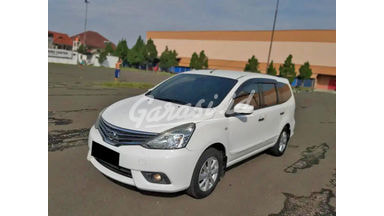 2014 Nissan Grand Livina XV - Mobil Pilihan 2014 Nissan Grand Livina XV - Mobil Pilihan