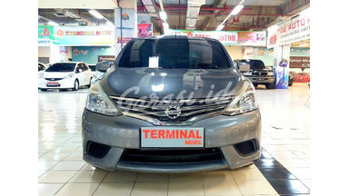2015 Nissan Grand Livina SV 2015 Nissan Grand Livina SV