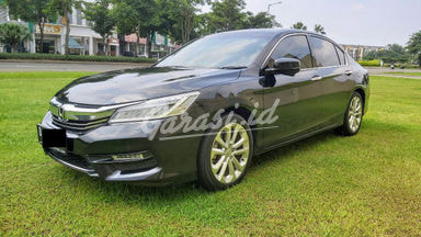 2017 Honda Accord VTIL - Mobil Pilihan 2017 Honda Accord VTIL - Mobil Pilihan