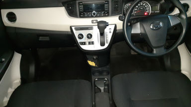 2016 Daihatsu Sigra 1.2 R A/T - Mulus Terawat (s-2) 2016 Daihatsu Sigra 1.2 R A/T - Mulus Terawat (s-2)