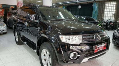 2015 Mitsubishi Pajero Sport Dakar VGT AT - Kondisi Istimewa Siap Pakai (s-0) 2015 Mitsubishi Pajero Sport Dakar VGT AT - Kondisi Istimewa Siap Pakai (s-0)
