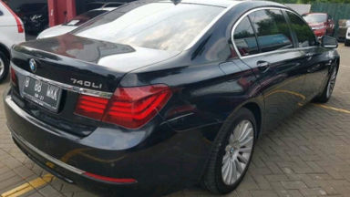 2015 BMW 7 Series 730 li - Kondisi Ok (s-1) 2015 BMW 7 Series 730 li - Kondisi Ok (s-1)
