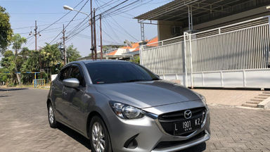 2014 Mazda 2 R Skyactive - Thn 2014/ Pmk'15 Silver "KM 55rb Record" (s-0) 2014 Mazda 2 R Skyactive - Thn 2014/ Pmk'15 Silver "KM 55rb Record" (s-0)