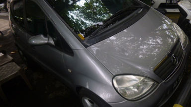 2000 Mercedes Benz A-Class A 140 CLASSIC - Terawat Siap Pakai (s-1) 2000 Mercedes Benz A-Class A 140 CLASSIC - Terawat Siap Pakai (s-1)