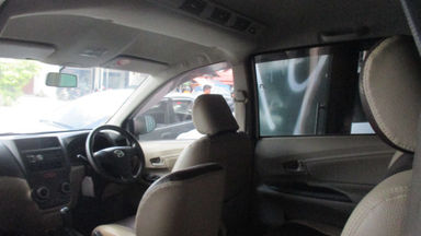 2012 Daihatsu Xenia X - Istimewa Seperti Baru (s-5) 2012 Daihatsu Xenia X - Istimewa Seperti Baru (s-5)