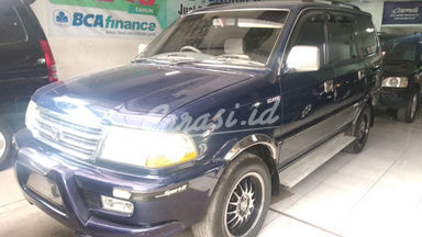 2000 Toyota Kijang LGX 2000 Toyota Kijang LGX