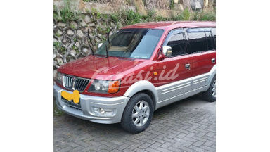 2004 Mitsubishi Kuda Grandia 2004 Mitsubishi Kuda Grandia