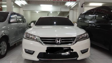 2013 Honda Accord Vtil - Dijual Cepat Full Orisinal Seperti Baru (s-0) 2013 Honda Accord Vtil - Dijual Cepat Full Orisinal Seperti Baru (s-0)