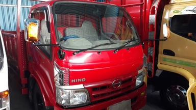 2011 Hino Dutro 110 SL LONG - Kondisi Mulus Siap Pakai (s-6) 2011 Hino Dutro 110 SL LONG - Kondisi Mulus Siap Pakai (s-6)