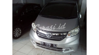 2013 Honda Freed at - Nyaman Terawat 2013 Honda Freed at - Nyaman Terawat