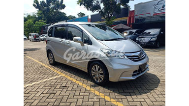 2012 Honda Freed 1.5 AT PSD MMC 2012 Honda Freed 1.5 AT PSD MMC