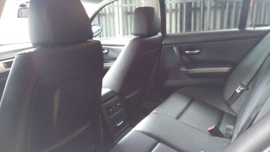 2005 BMW 3 Series 320i - Kondisi Istimewa (s-3) 2005 BMW 3 Series 320i - Kondisi Istimewa (s-3)