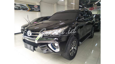 2017 Toyota Fortuner VRZ Lux 2017 Toyota Fortuner VRZ Lux