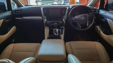 2019 Toyota Alphard 2.5 G - Mobil Pilihan (s-4) 2019 Toyota Alphard 2.5 G - Mobil Pilihan (s-4)