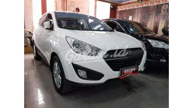 2011 Hyundai Tucson At - Surat Lengkap 2011 Hyundai Tucson At - Surat Lengkap