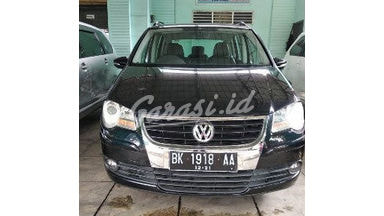 2009 Volkswagen Touran TS - Terawat Mulus 2009 Volkswagen Touran TS - Terawat Mulus