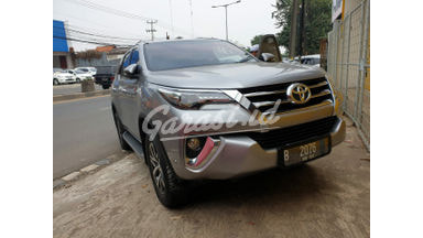 2017 Toyota Fortuner vrz - Unit Siap Pakai 2017 Toyota Fortuner vrz - Unit Siap Pakai