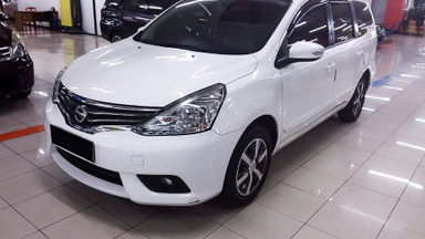 2016 Nissan Grand Livina XV - Mobil Pilihan (s-0) 2016 Nissan Grand Livina XV - Mobil Pilihan (s-0)
