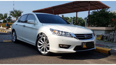 2015 Honda Accord Vtil ES - Mobil Pilihan 2015 Honda Accord Vtil ES - Mobil Pilihan