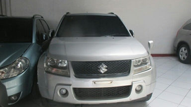 2008 Suzuki Grand Vitara AT - Siap Pakai Mulus Banget 2008 Suzuki Grand Vitara AT - Siap Pakai Mulus Banget