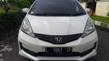 2012 Honda Jazz RS - Sangat Istimewa Seperti Baru (s-1) 2012 Honda Jazz RS - Sangat Istimewa Seperti Baru (s-1)