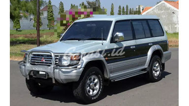 1995 Mitsubishi Pajero V - Legend Mantab 1995 Mitsubishi Pajero V - Legend Mantab