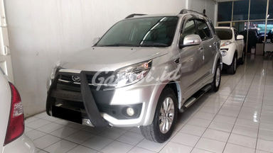 2015 Daihatsu Terios R - Mobil Pilihan 2015 Daihatsu Terios R - Mobil Pilihan